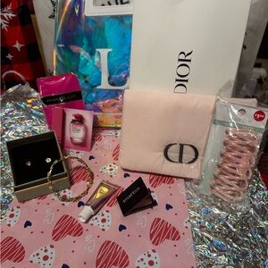 Christian Dior 10 piece Valentines bundle! Earrings, bracelet, smashbox, & more!